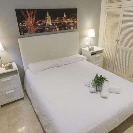 RentalSevilla Durmiendo en la Alameda Exterior foto