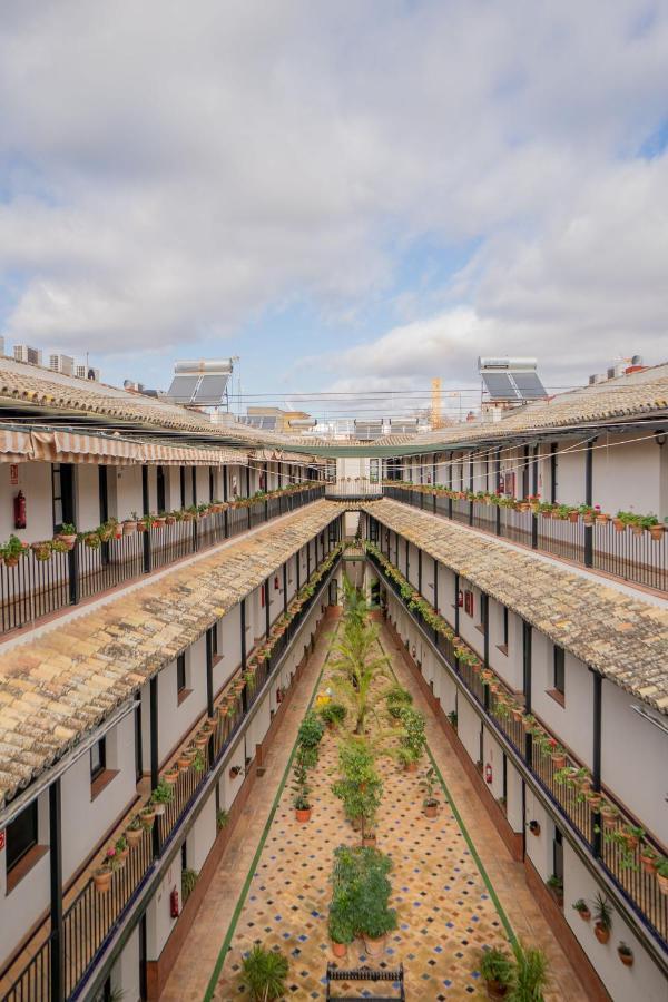 RentalSevilla Durmiendo en la Alameda Exterior foto