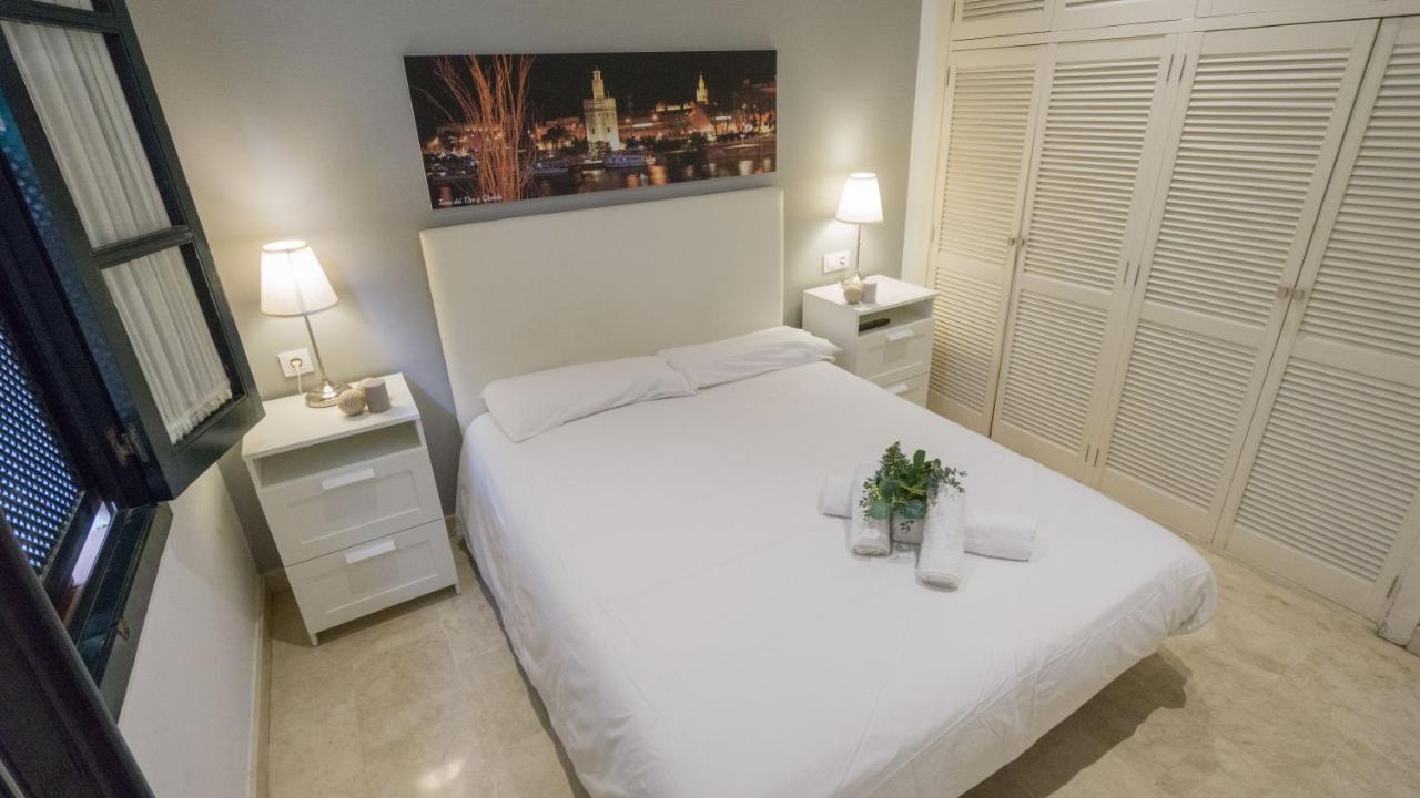 RentalSevilla Durmiendo en la Alameda Exterior foto